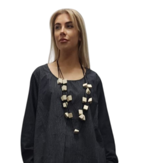 Fantasie ketting offwhite in de vorm van blokjes