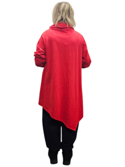 sweater rood met ritssluiting in de kol 