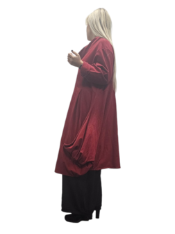 Tuniek- jurk-rood-met-leuke-details