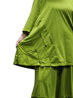 Tuniek  limegroen met gevlochten details
