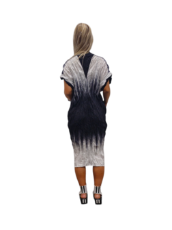 Women&#039;s dress /gardigan black/white crashed fabric large V-neck