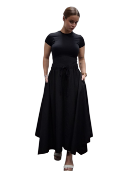 Ruime broek-zwart-asymmetrische zoom en strikkoord