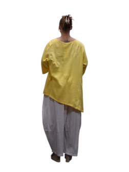 Shirt geel A-lijn asymmetrisch