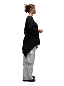 Shirt zwart  A-lijn asymmetrisch