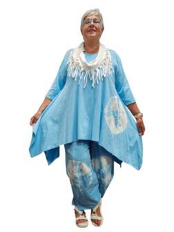 Tuniek A-lijn batikprint lichtblauw