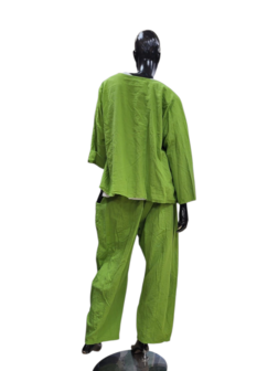 Jasje/vest groen met knoopsluiting