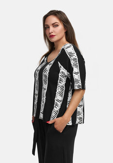 Boxy shirt van lichte viscose-stretch &#039;Sovana&#039; zwart