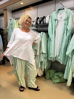 Shirt wit  A-lijn asymmetrisch