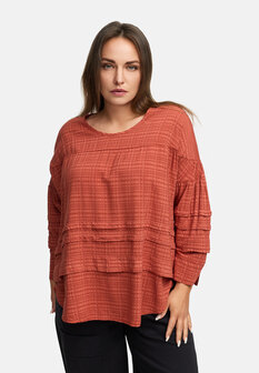Soepel vallende vrouwelijk Ibiza shirt terra