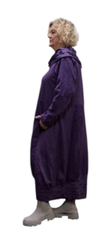Jurk purple met sjaalkraag bestaande uit 2 soorten katoen