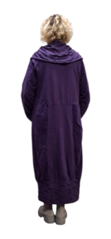Jurk purple met sjaalkraag bestaande uit 2 soorten katoen