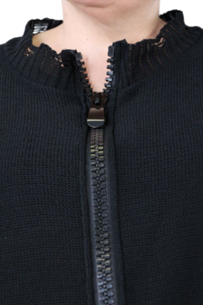 Ruim vallend vest Bella zwart met grote rits