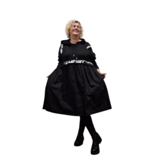 jurk zwart wit met leuke details