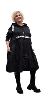 jurk zwart wit met leuke details