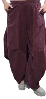 Ruime ballonbroek  aubergine corduroy