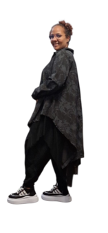 Lange blouse zwart met tule inzet in zoom 