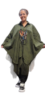 Lange blouse groen met tule inzet in zoom 