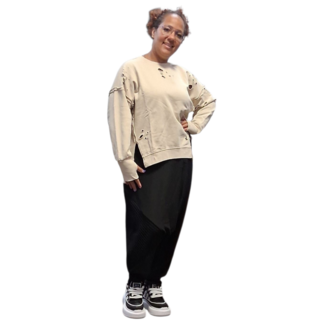 Sweater-met-zand met openingen