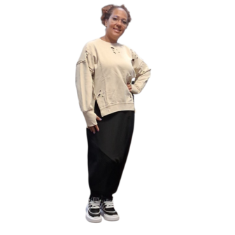 Sweater-met-zand met openingen
