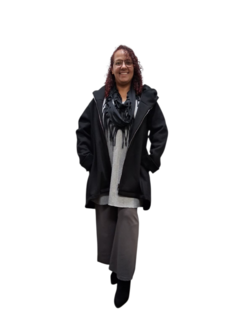 Korte tussenjas zwart met capuchon ribfluweel/corduroy