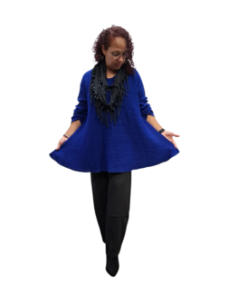 Trui gebreid boucl&eacute; blauw