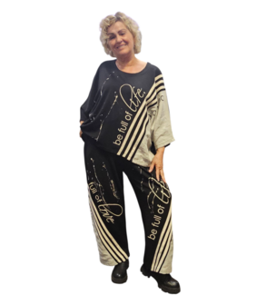 Tweedelig set zwart met beige print en details