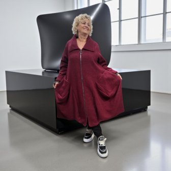 Warme wollige winterjas rood