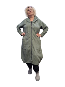 Lange tussen ballonjas groen