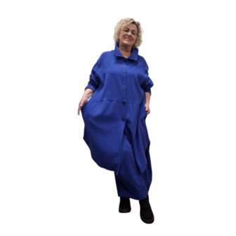 Blouse-jas Rinna blauw, in afgeronde vorm 