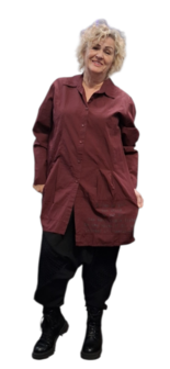 Blouse Luuka  burgundy rood met letterprint