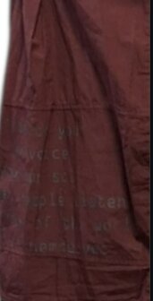 Blouse Luuka  burgundy rood met letterprint