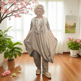 Aparte-ballonjurk/tuniek-greige