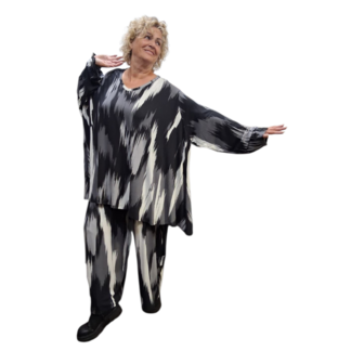 Big Shirt Hera Brushstroke