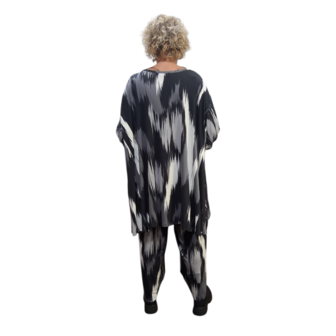 Big Shirt Hera Brushstroke