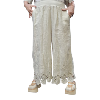 Wijde broek zand met kanten zoom 100% linnen 
