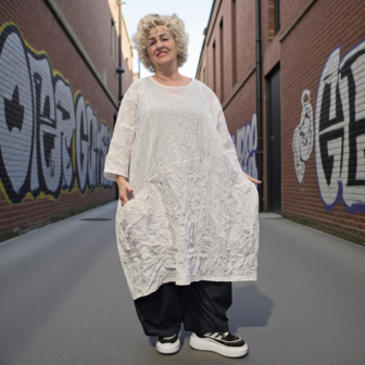 Jurk crushed wit gekreukte look 