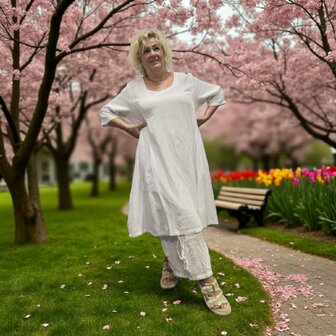 Ruime jurk-100% katoen wit