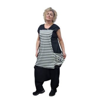 Myrjo mouwloos tuniek/jurkje  Fye zwart wit