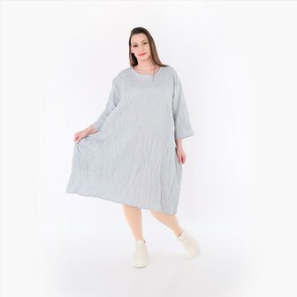 Zomerse jurk crushed  grijs gekreukte look
