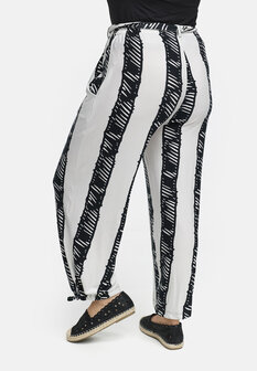 Rechte stretchbroek van viscose 'Sovana' wit