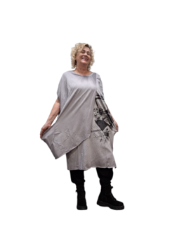 Luuka-tuniek-rose-grijs-met-print