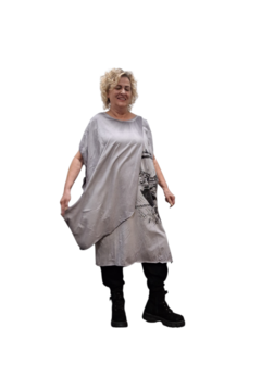 Luuka-tuniek-rose-grijs-met-print