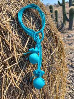 Lange fantasie ketting blauw met bolletjes