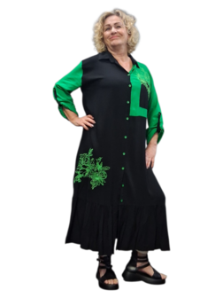 Blouse/Jurk zwart/groen met borduursel
