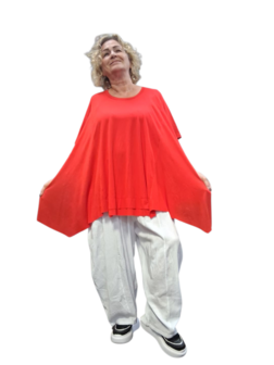 Basic-shirt-A-lijn-Rood met deelnaden