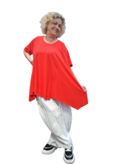 Basic-shirt-A-lijn-Rood met deelnaden