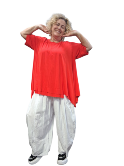 Basic-shirt-A-lijn-Rood met deelnaden
