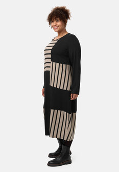 Jurk 'Sienna' - gestreepte look, elegant en chic beige
