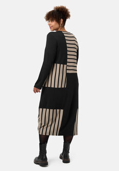 Jurk 'Sienna' - gestreepte look, elegant en chic beige