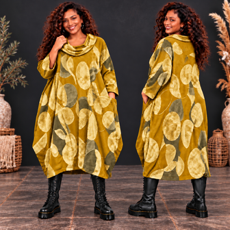 Jellow Stijlvolle Corduroy Curvy Balloon Jurk met Botanische Print 
